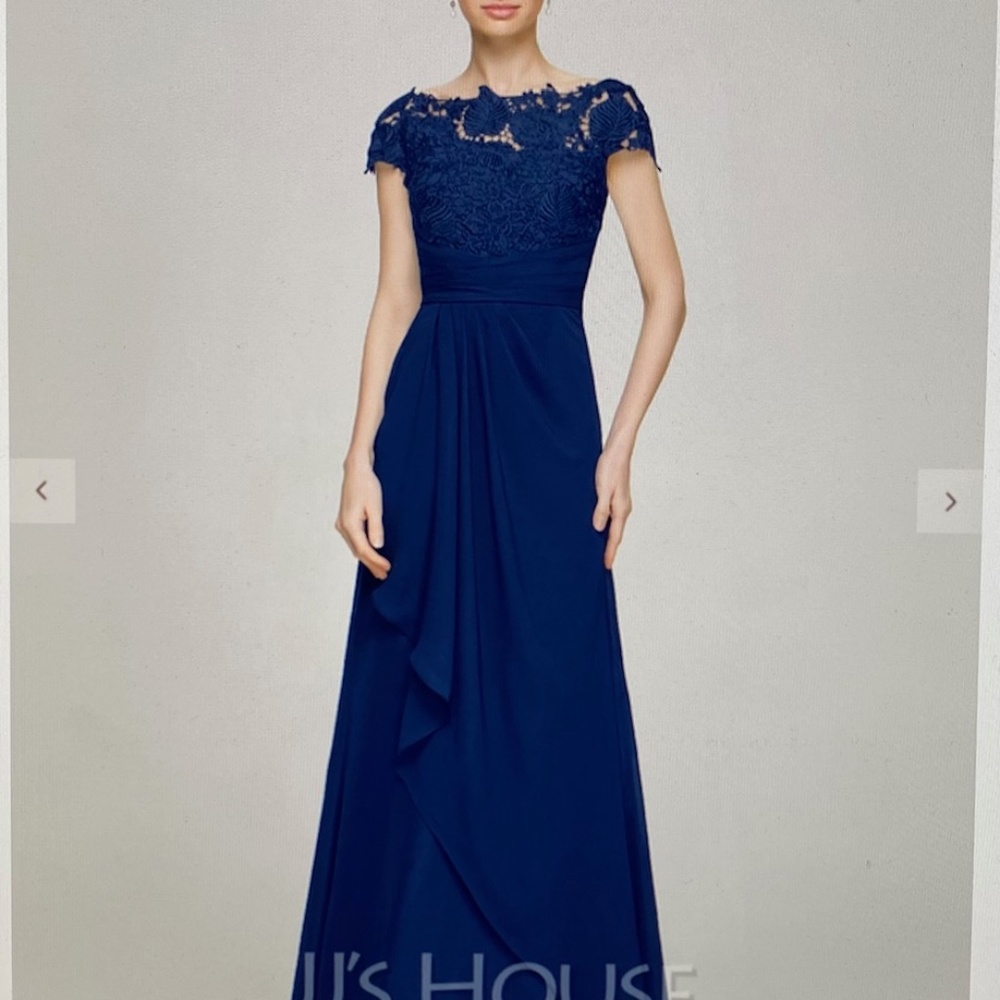 JJs House A-Line School Neck Chiffon Lace Dress (Size 6)
